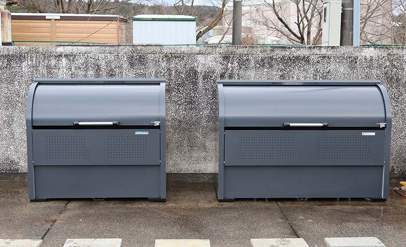 新たに設置されたゴミ収納庫